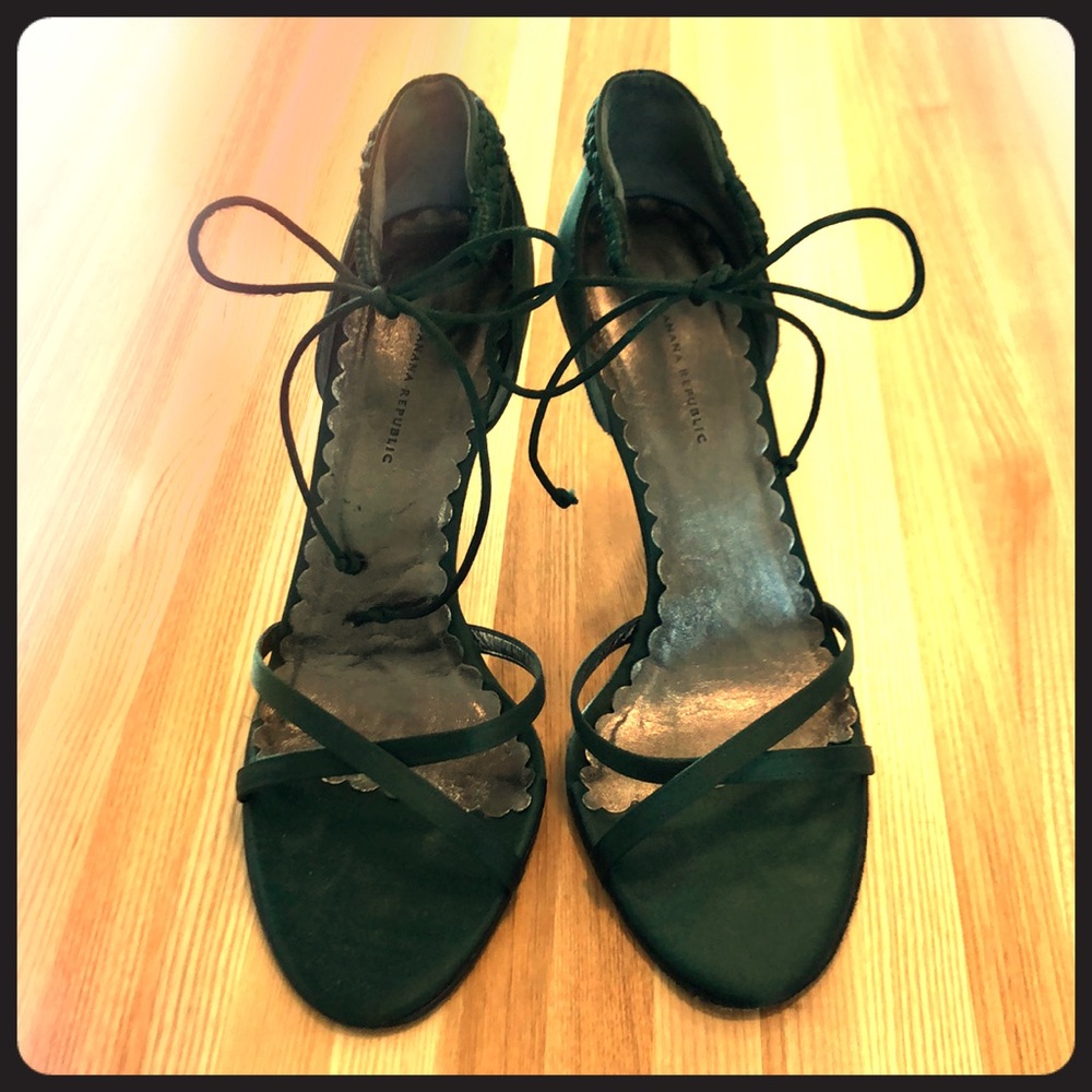 Hunter green evening shoes